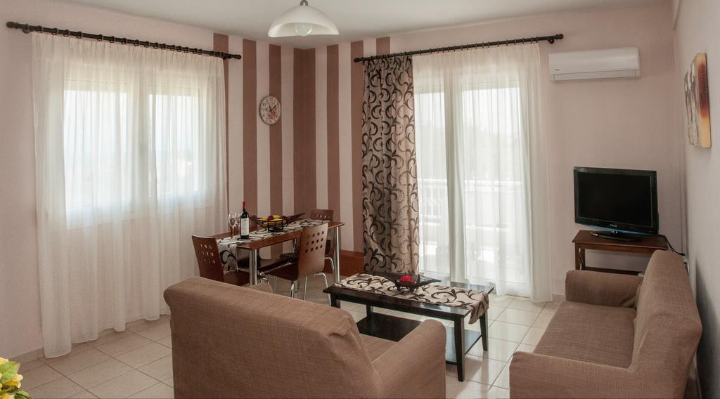 Second Home Szkála Szotírosz Szoba fotó